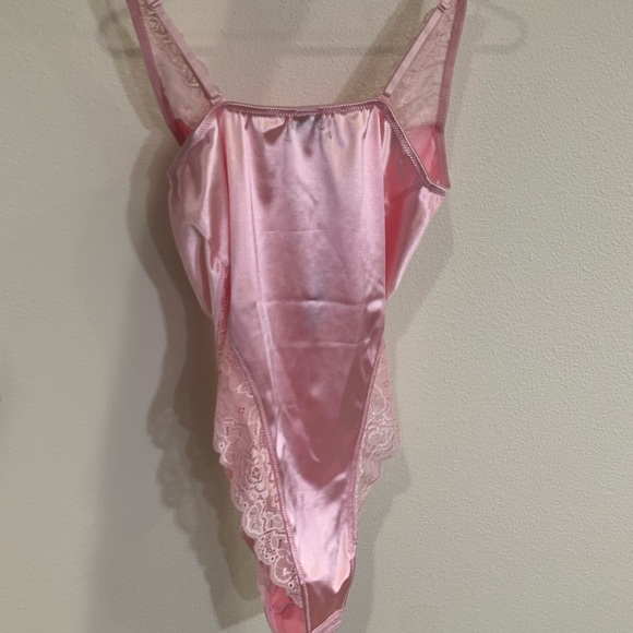 Urban Outfitters Out From Under lace bodysuit - Picture 2 of 3